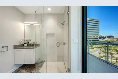 300 S Pineapple Avenue #302, Sarasota, FL 34236 - Photo 40