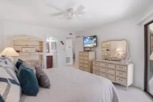 6500 Flotilla Dr, Holmes Beach, FL 34217 - Photo 28