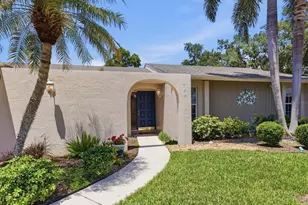 5455 Foxwood Dr, Sarasota, FL 34232 - Photo 2
