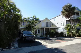 618 Avenida De Mayo, Sarasota, FL 34242 - Photo 2