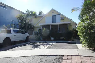 618 Avenida De Mayo, Sarasota, FL 34242 - Photo 1