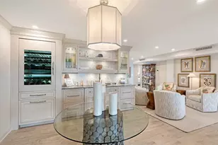 101 Benjamin Franklin Dr, Sarasota, FL 34236 - Photo 14