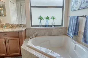 1043 145th St Cir NE, Bradenton, FL 34212 - Photo 16