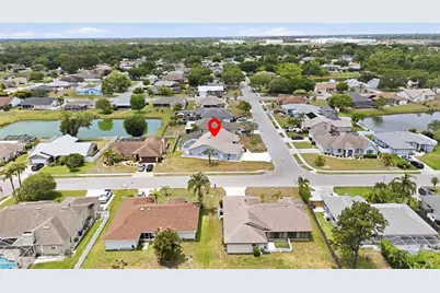 3414 46th Terrace E, Bradenton, FL 34203 - Photo 2
