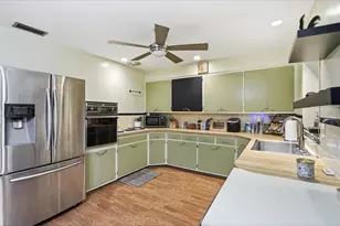 304 42nd St W, Bradenton, FL 34209 - Photo 14