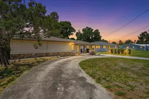304 42nd St W, Bradenton, FL 34209 - Photo 2