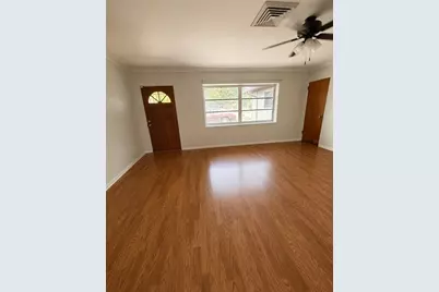 304 42nd Street W, Bradenton, FL 34209 - Photo 4