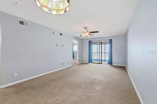 6033 34th Street W, Bradenton, FL 34210 - Photo 10