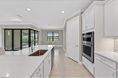 18025 Harwich Place, Bradenton, FL 34202 - Photo 36