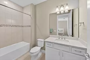 18025 Harwich Pl, Bradenton, FL 34202 - Photo 20