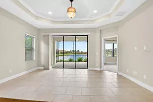 4417 Amalfi Ave, Sarasota, FL 34243 - Photo 2