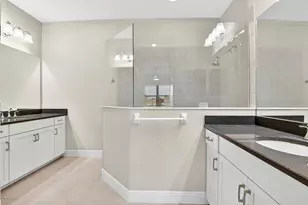 4417 Amalfi Ave, Sarasota, FL 34243 - Photo 26
