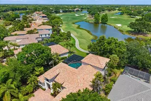7527 Greystone St, Lakewood Ranch, FL 34202 - Photo 4
