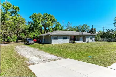 4007 45th Street E, Bradenton, FL 34208 - Photo 2