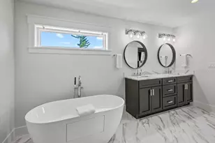 204 Coolidge Dr, Sarasota, FL 34236 - Photo 20