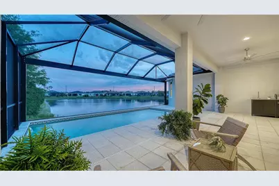 7700 Sandhill Lake Drive, Sarasota, FL 34241 - Photo 22