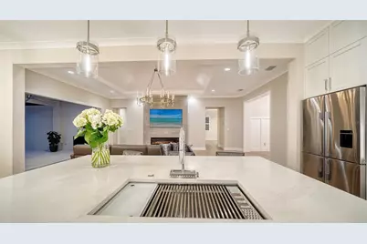 7700 Sandhill Lake Drive, Sarasota, FL 34241 - Photo 14