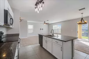 4838 San Palermo Dr, Bradenton, FL 34208 - Photo 10