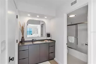2301 Gulf of Mexico Dr, Longboat Key, FL 34228 - Photo 22