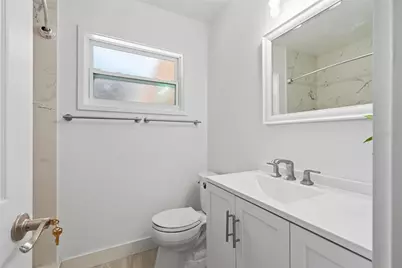 2827 22nd Street W, Bradenton, FL 34205 - Photo 16