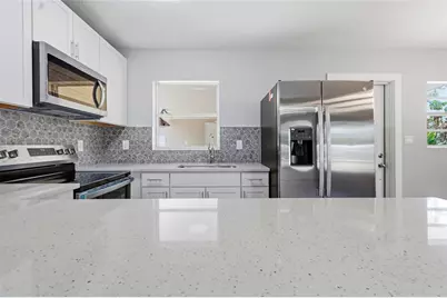 2827 22nd Street W, Bradenton, FL 34205 - Photo 6