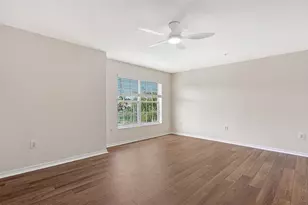 4270 Castlebridge Ln, Sarasota, FL 34238 - Photo 22