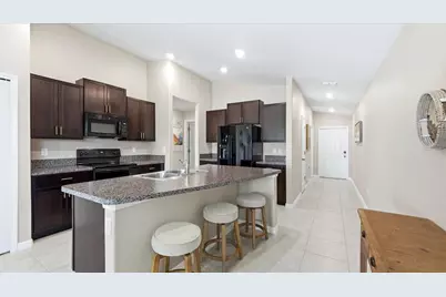 15455 Broad Brush Drive, Sun City Center, FL 33573 - Photo 10