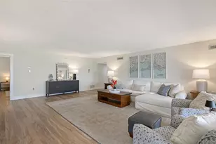 3808 Gulf of Mexico Dr, Longboat Key, FL 34228 - Photo 4