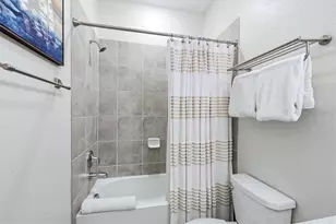 18008 Gawthrop Dr, Bradenton, FL 34211 - Photo 32