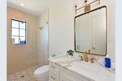 2209 Avenue B, Bradenton Beach, FL 34217 - Photo 20