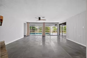 7464 Cass Cir, Sarasota, FL 34231 - Photo 16