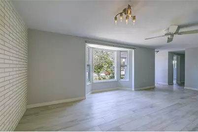 3024 Chase Circle, Sarasota, FL 34231 - Photo 2