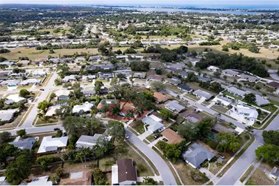 3024 Chase Circle, Sarasota, FL 34231 - Photo 40