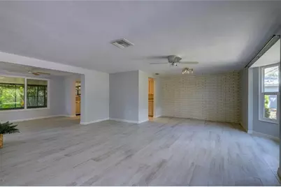 3024 Chase Circle, Sarasota, FL 34231 - Photo 4