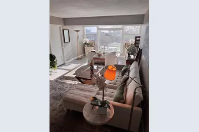 33 S Gulfstream Avenue #409, Sarasota, FL 34236 - Photo 10
