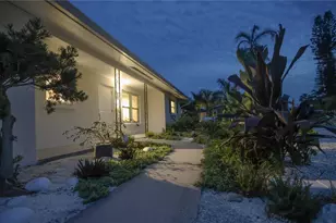 2513 Croton Ave, Sarasota, FL 34239 - Photo 1