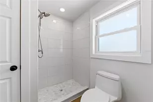 2513 Croton Ave, Sarasota, FL 34239 - Photo 38