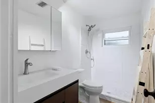 2513 Croton Ave, Sarasota, FL 34239 - Photo 36