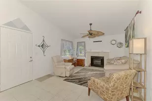 3768 59th Ave W, Bradenton, FL 34210 - Photo 6