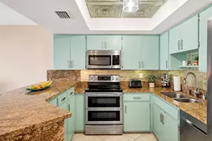 6700 Gulf of Mexico Dr, Longboat Key, FL 34228 - Photo 10