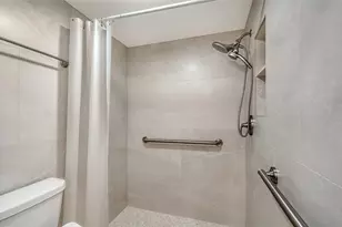 2247 Bispham Rd, Sarasota, FL 34231 - Photo 20