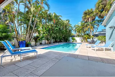 5628 Cape Leyte Drive, Sarasota, FL 34242 - Photo 4