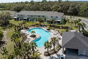 6106 Fairmont Ln, Palmetto, FL 34221 - Photo 2