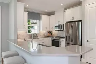 13309 Santini Cir, Englewood, FL 34223 - Photo 4