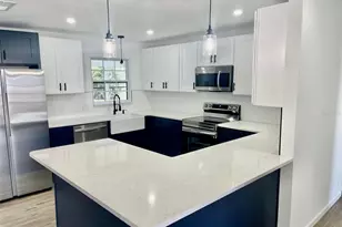 13556 Romford Ave, Port Charlotte, FL 33981 - Photo 4
