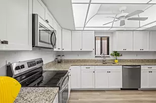 792 Capri Isles Blvd, Venice, FL 34292 - Photo 12