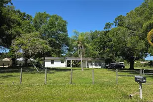 1808 Zipperer Rd, Bradenton, FL 34212 - Photo 2