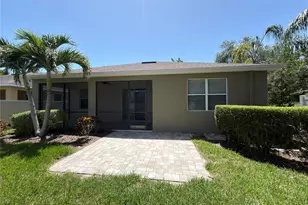 8302 Karpeal Dr, Sarasota, FL 34238 - Photo 2