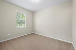 8302 Karpeal Dr, Sarasota, FL 34238 - Photo 24