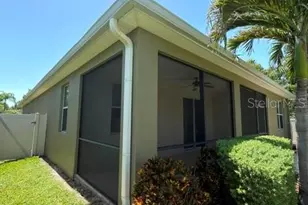 8302 Karpeal Dr, Sarasota, FL 34238 - Photo 6